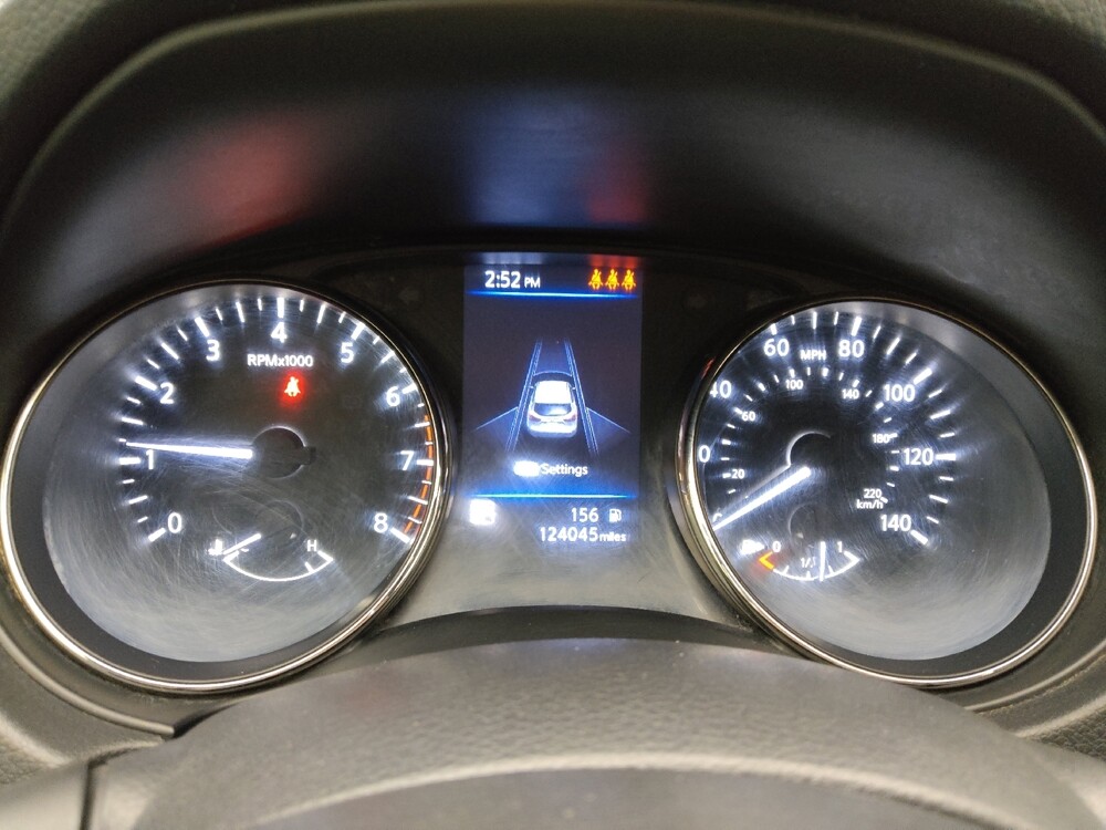 2021 Nissan Rogue Sport in Independence, MO 64055 - 18111606 23