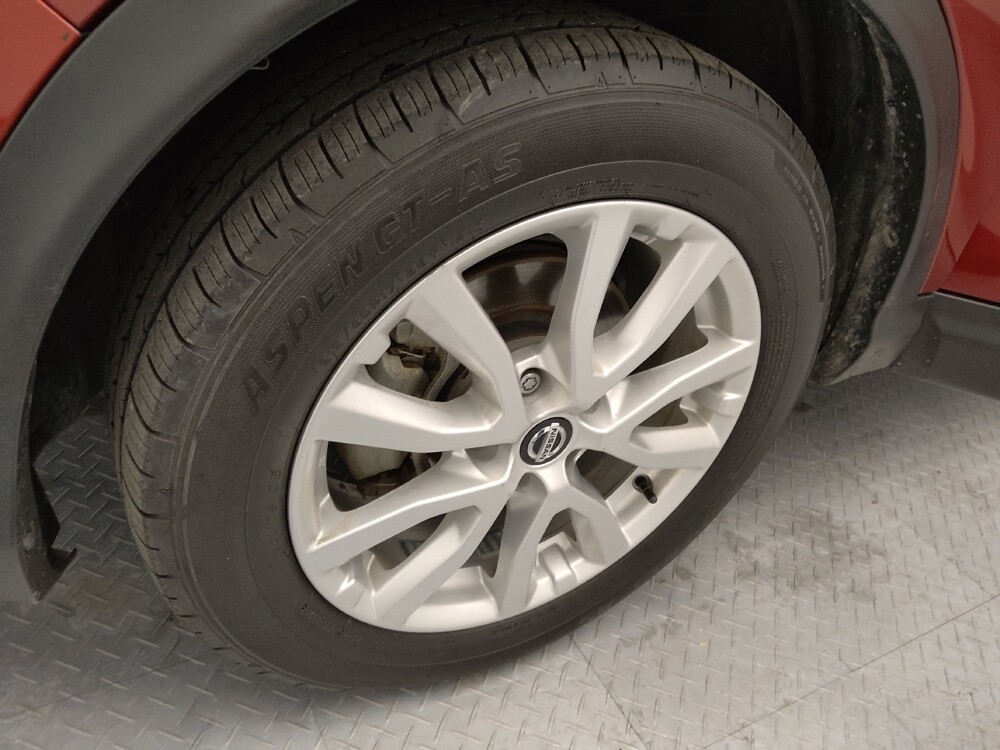 2021 Nissan Rogue Sport in Independence, MO 64055 - 18111606 31