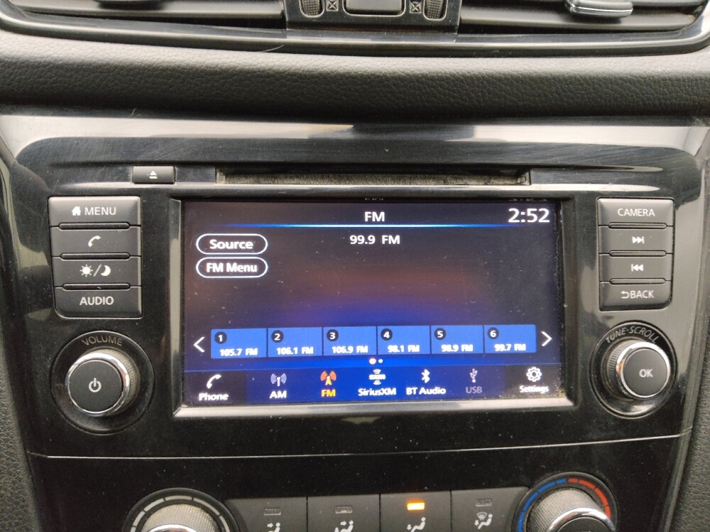 2021 Nissan Rogue Sport in Independence, MO 64055 - 18111606 25