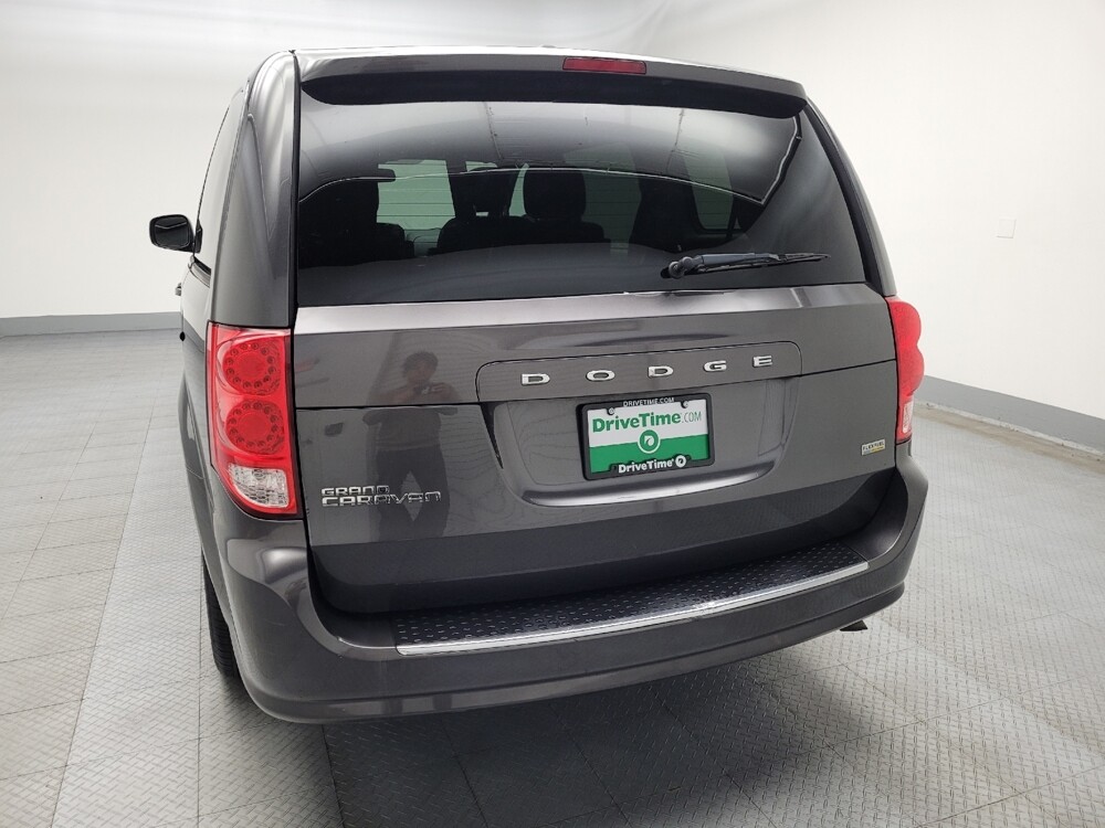 2016 Dodge Grand Caravan in Des Moines, IA 50310 - 18111607 6