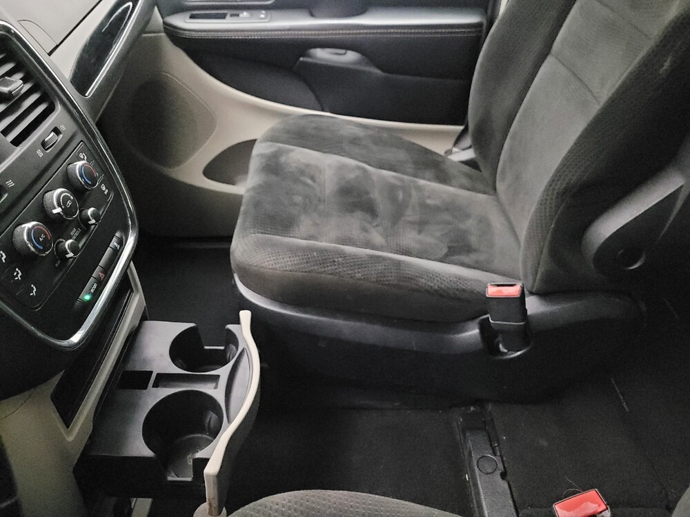 2016 Dodge Grand Caravan in Des Moines, IA 50310 - 18111607 26