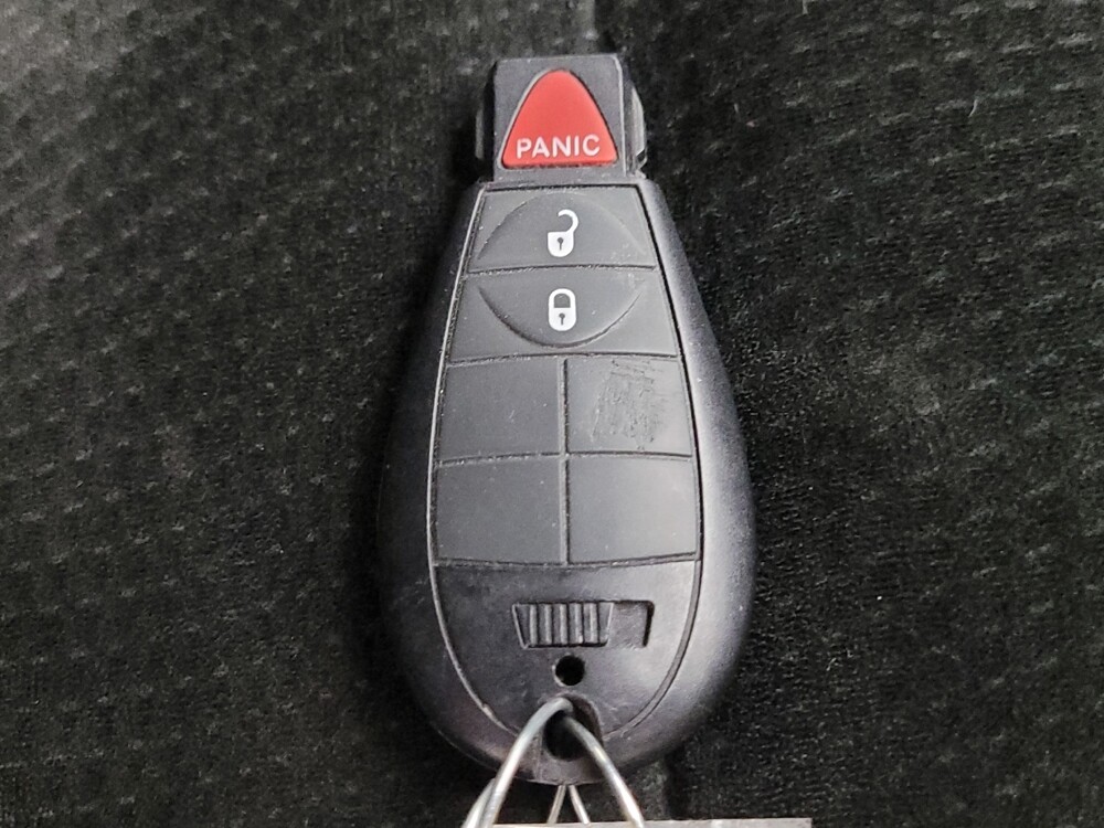 2016 Dodge Grand Caravan in Des Moines, IA 50310 - 18111607 32