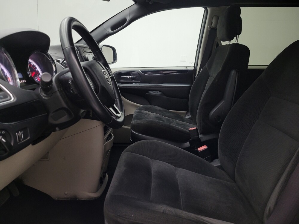 2016 Dodge Grand Caravan in Des Moines, IA 50310 - 18111607 17
