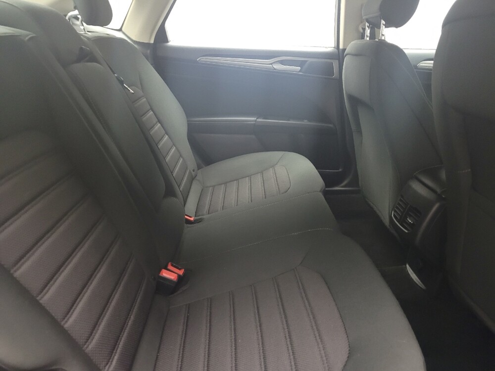 2020 Ford Fusion in St. Louis, MO 63125 - 18111611 19