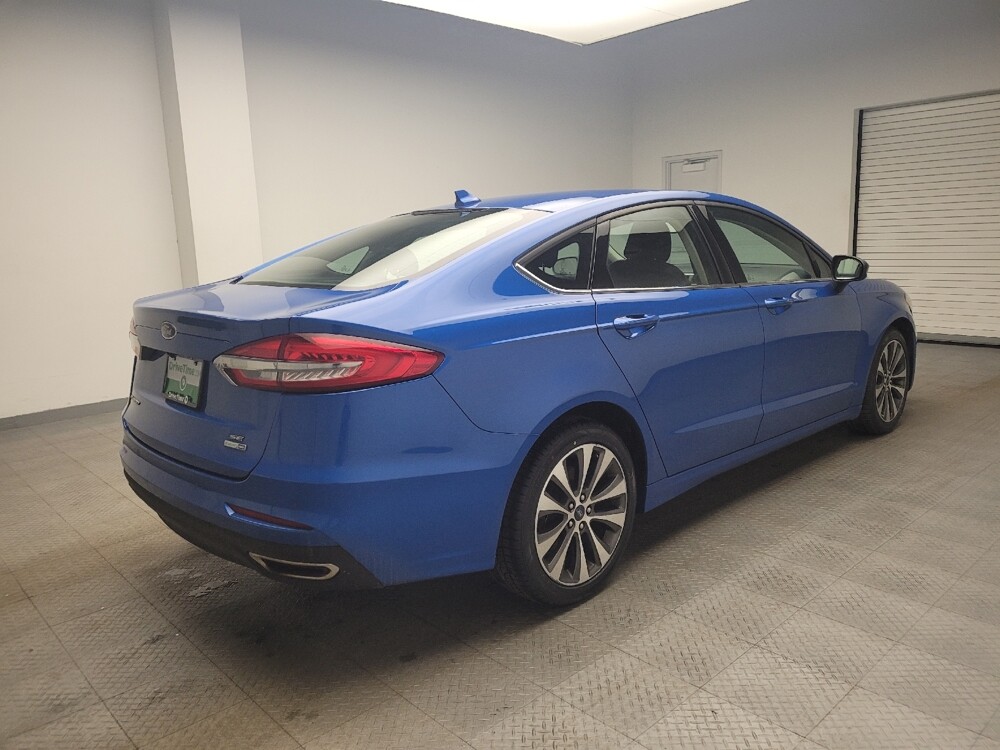 2020 Ford Fusion in St. Louis, MO 63125 - 18111611 10