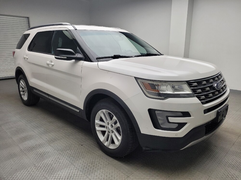 2016 Ford Explorer in Taylor, MI 48180 - 18111614 11