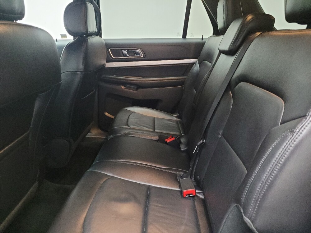 2016 Ford Explorer in Taylor, MI 48180 - 18111614 18