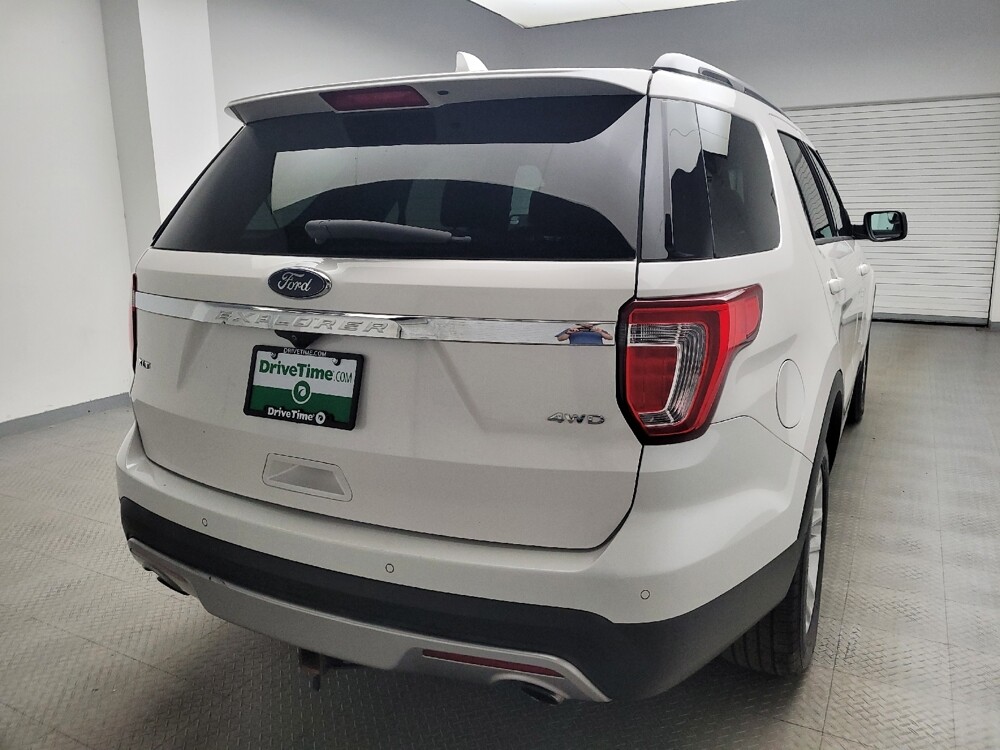 2016 Ford Explorer in Taylor, MI 48180 - 18111614 7