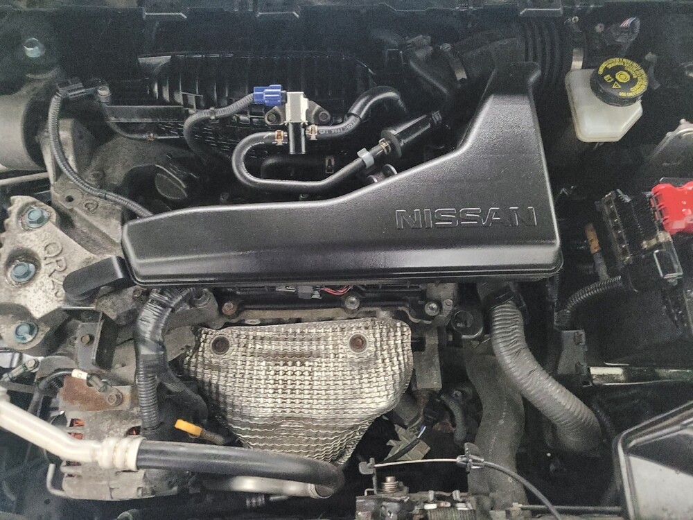 2019 Nissan Rogue in Eastpointe, MI 48021 - 18111615 30