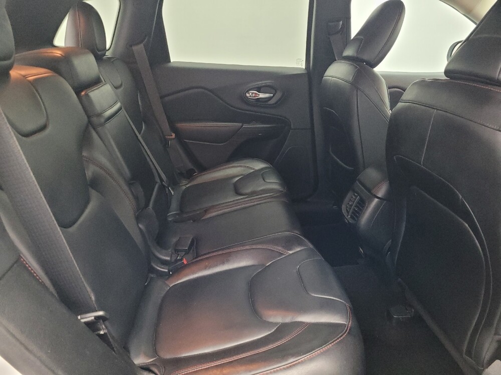 2014 Jeep Cherokee in Gainesville, FL 32609 - 18111620 19