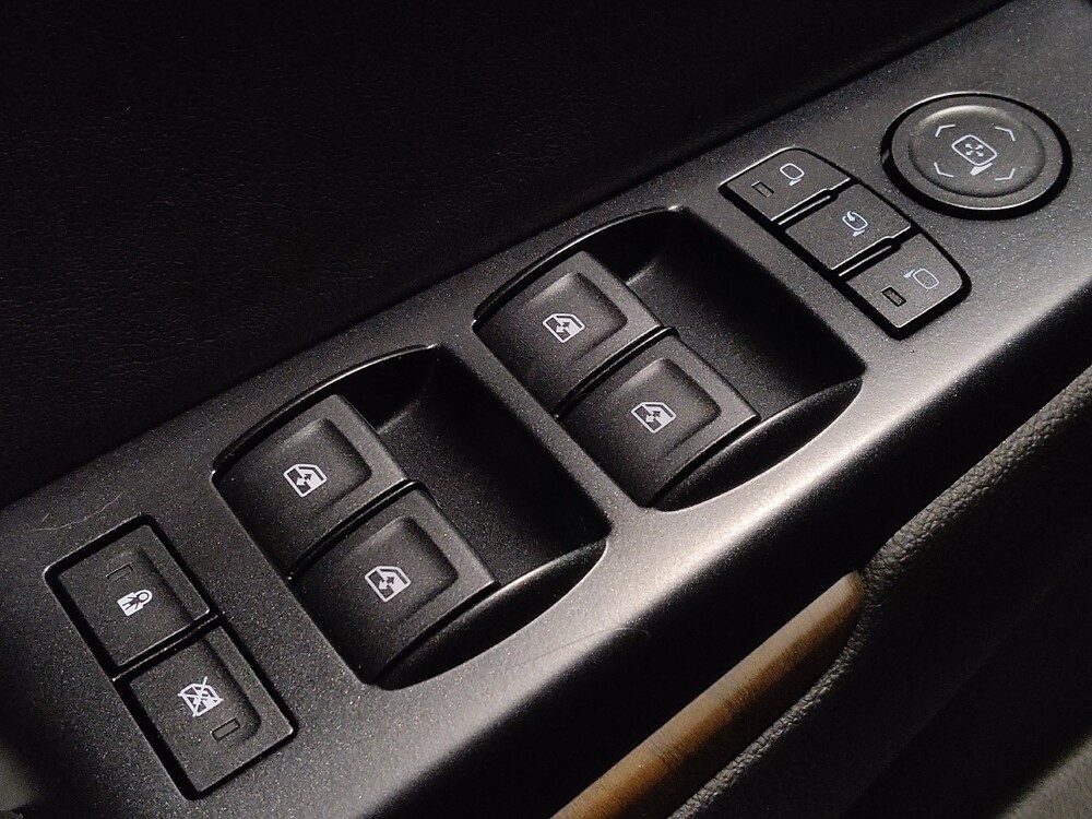 2018 GMC Yukon in Gainesville, FL 32609 - 18111621 27