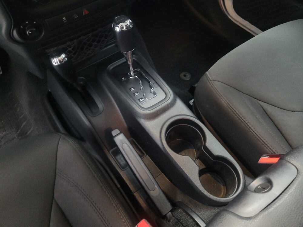 2018 Jeep Wrangler in Highland, IN 46322 - 18111622 26