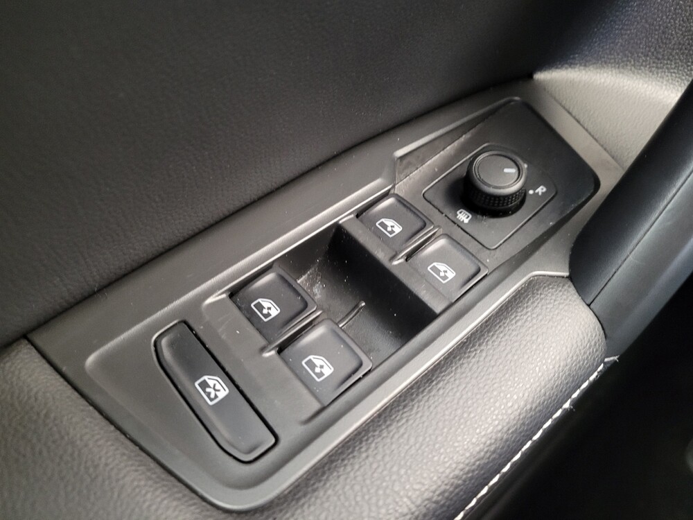 2024 Volkswagen Tiguan in Miamisburg, OH 45342 - 18111625 27