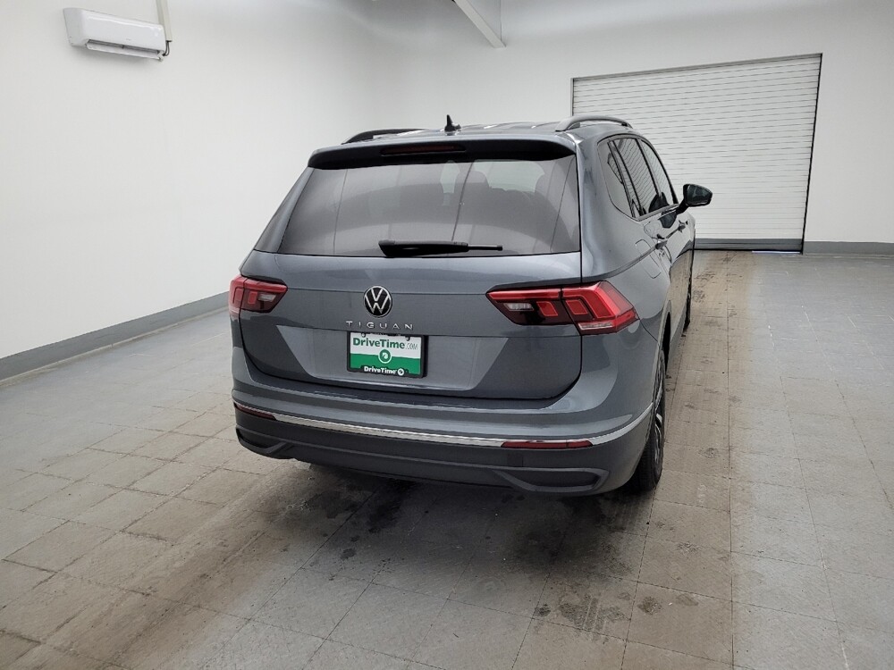 2024 Volkswagen Tiguan in Miamisburg, OH 45342 - 18111625 7