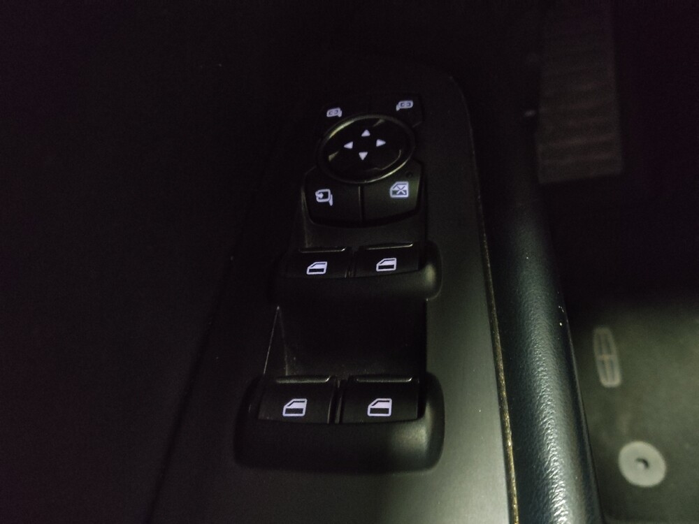 2017 Lincoln MKX in Conyers, GA 30094 - 18111627 27