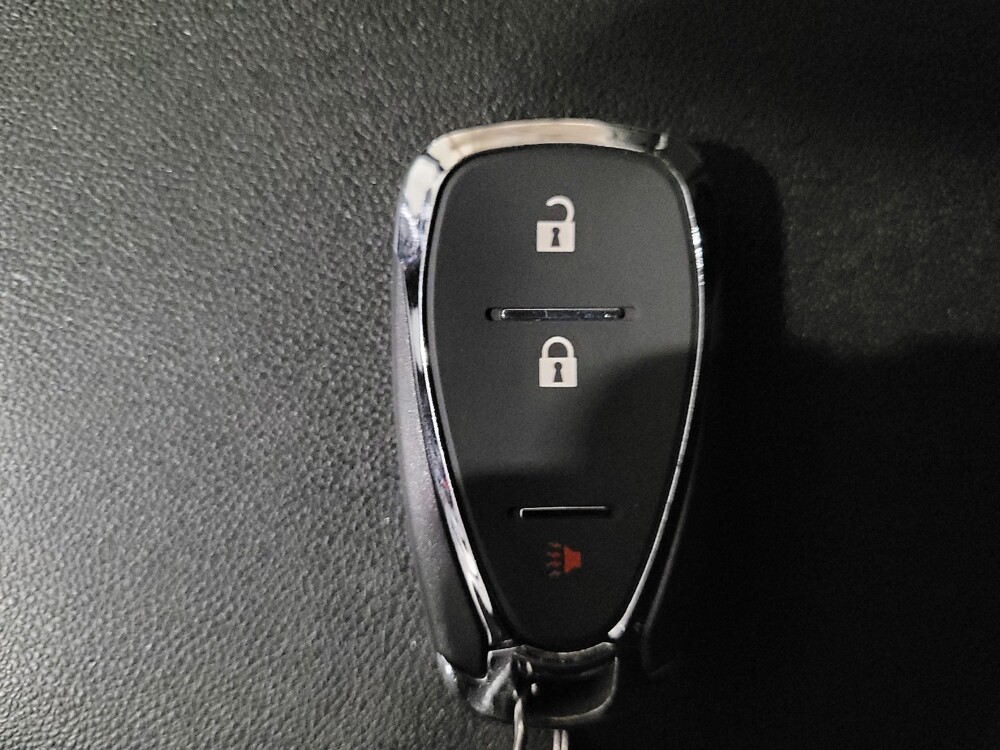 2018 Chevrolet Equinox in Williamstown, NJ 8094 - 18111629 32