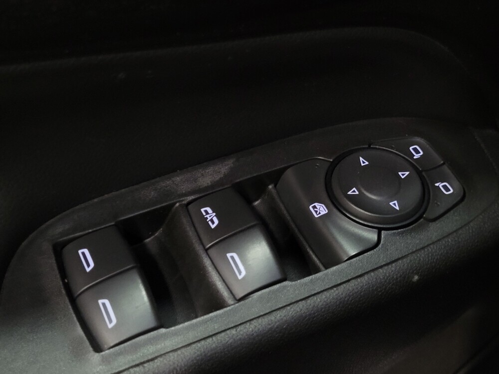 2018 Chevrolet Equinox in Williamstown, NJ 8094 - 18111629 27