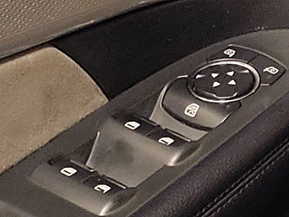 2017 Ford Explorer in Jacksonville, FL 32210 - 18111635 27