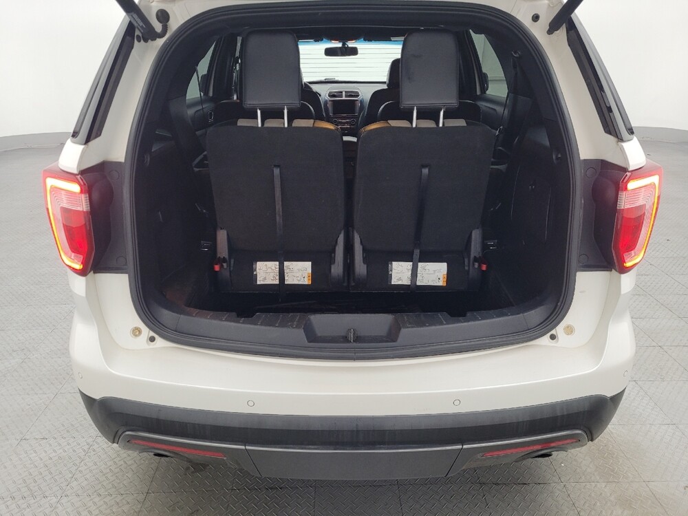 2017 Ford Explorer in Jacksonville, FL 32210 - 18111635 29