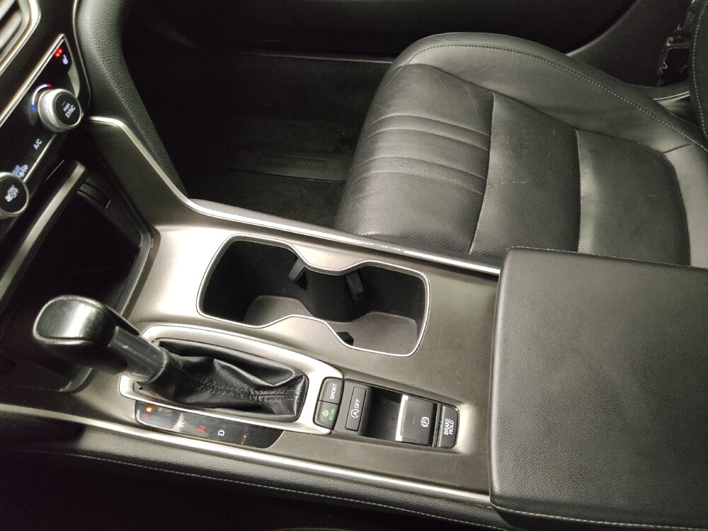 2021 Honda Accord in Midlothian, IL 60445 - 18111636 26