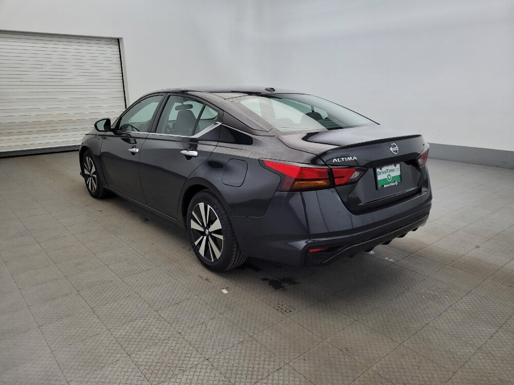 2021 Nissan Altima in Pittsburgh, PA 15237 - 18111637 5