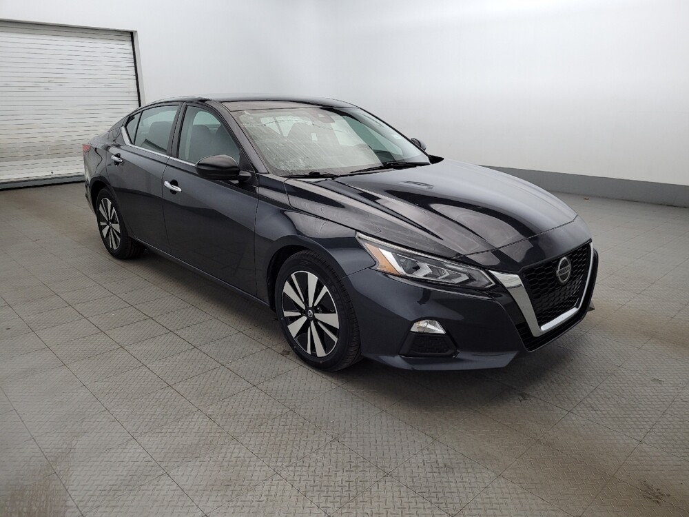 2021 Nissan Altima in Pittsburgh, PA 15237 - 18111637 13