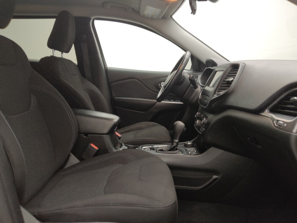 2019 Jeep Cherokee in Denver, CO 80012 - 18111640 21