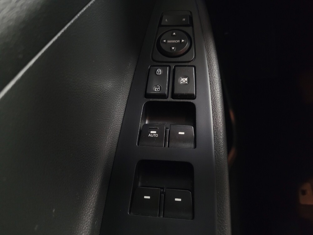 2020 Hyundai Tucson in Birmingham, AL 35215 - 18111645 27