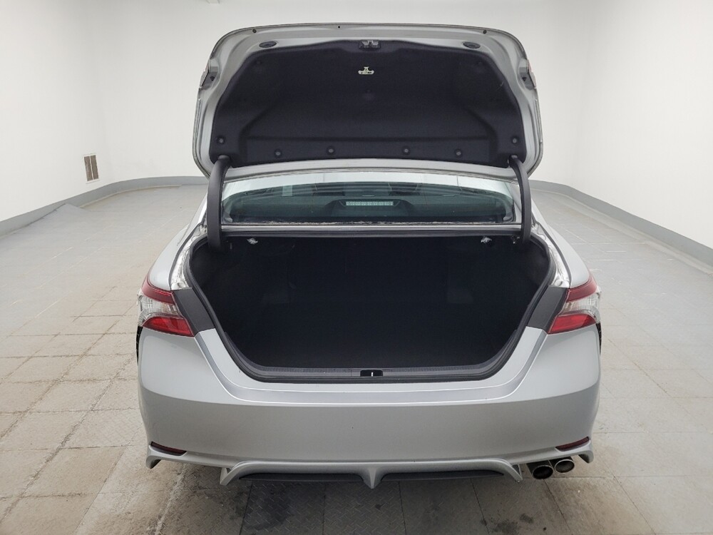 2021 Toyota Camry in Toledo, OH 43617 - 18111649 29