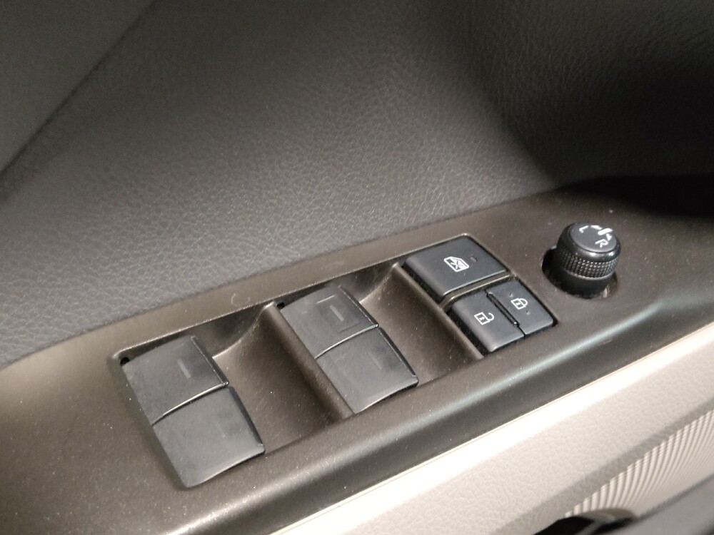 2021 Toyota Camry in Arlington, TX 76011 - 18111653 27