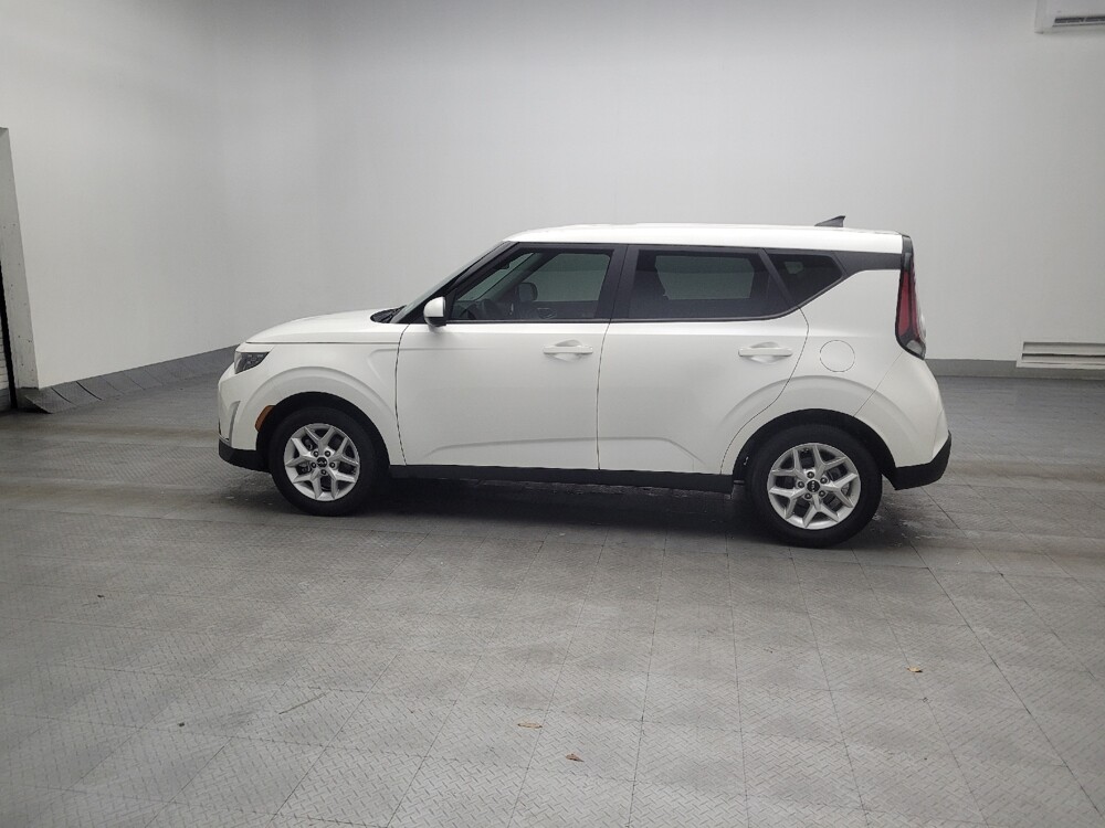 2025 Kia Soul in Macon, GA 31210 - 18111657 3