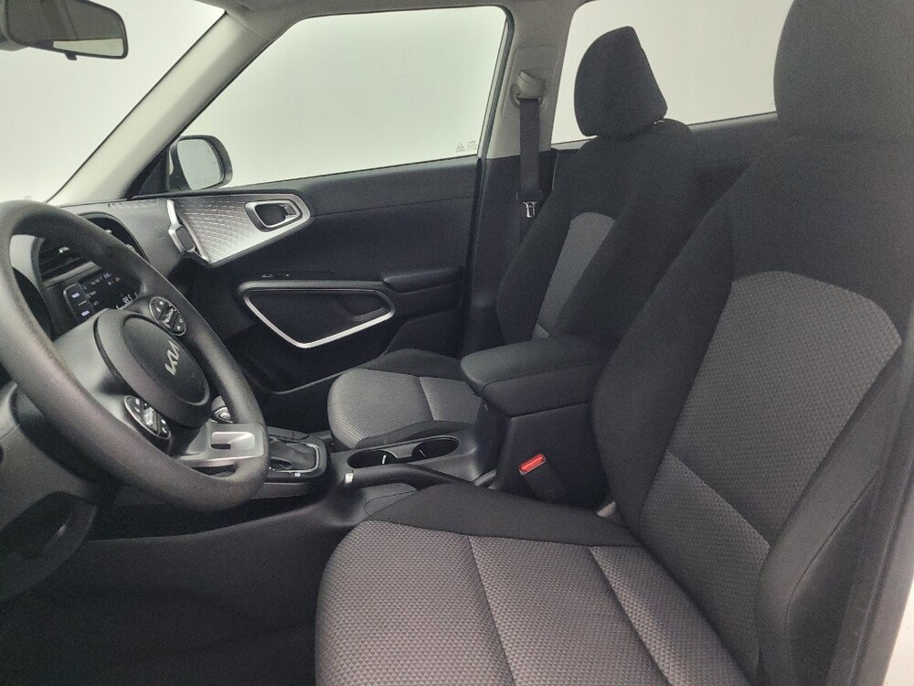 2025 Kia Soul in Macon, GA 31210 - 18111657 17