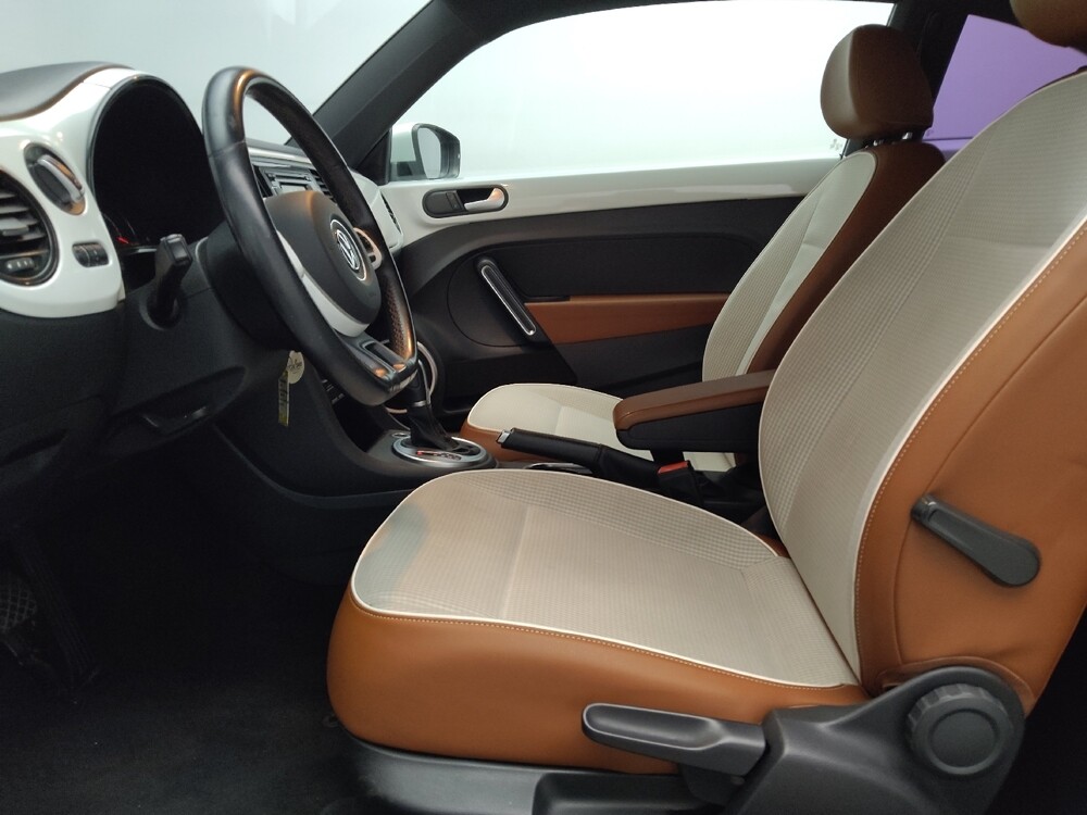 2015 Volkswagen Beetle in Tulsa, OK 74145 - 18111658 17