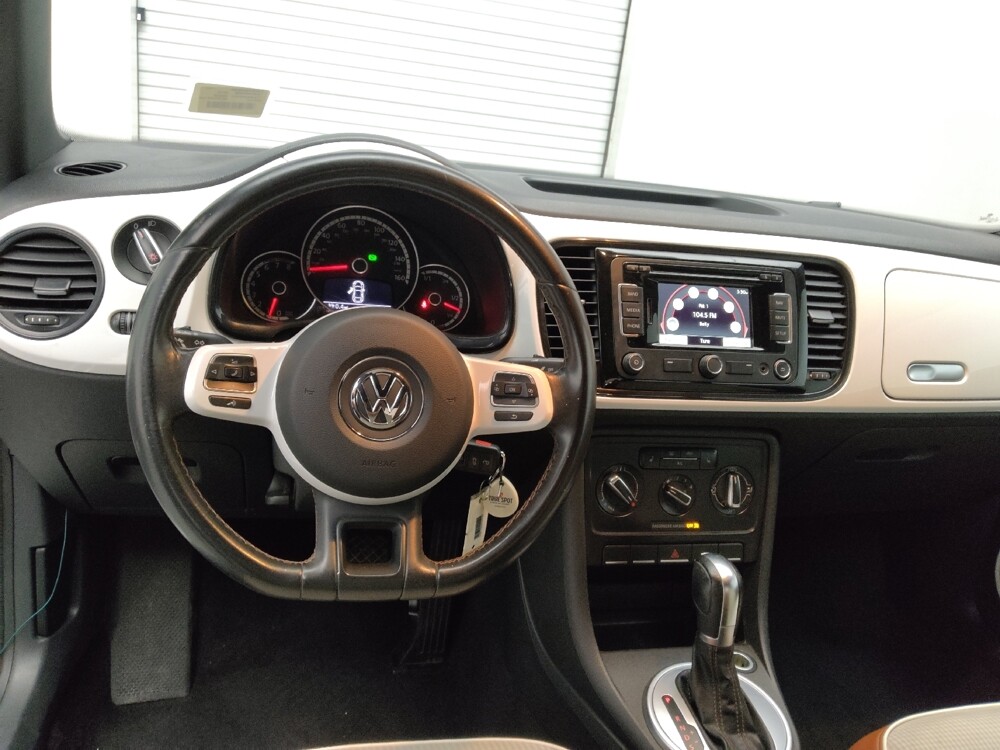 2015 Volkswagen Beetle in Tulsa, OK 74145 - 18111658 22