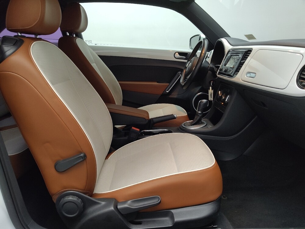 2015 Volkswagen Beetle in Tulsa, OK 74145 - 18111658 21