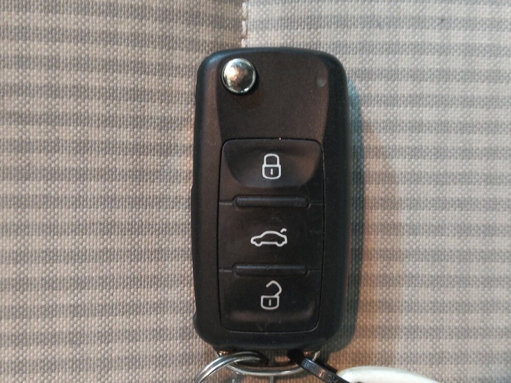 2015 Volkswagen Beetle in Tulsa, OK 74145 - 18111658 32