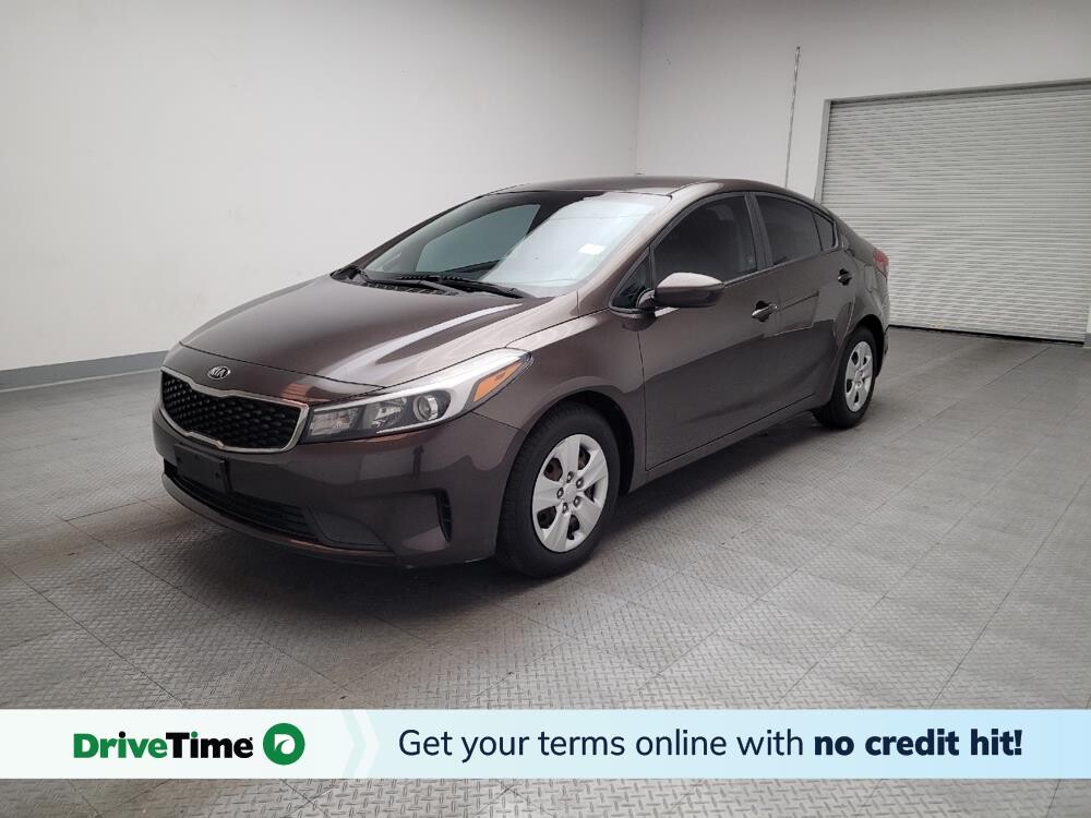 2017 Kia Forte in Riverside, CA 92504 - 18111660