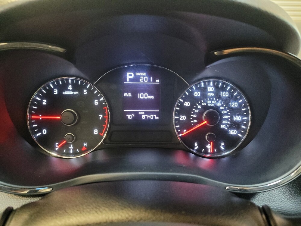 2017 Kia Forte in Riverside, CA 92504 - 18111660 23