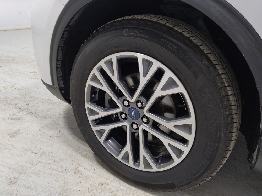 2020 Ford Escape in Columbus, OH 43231 - 18111661 31