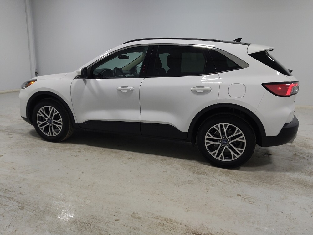 2020 Ford Escape in Columbus, OH 43231 - 18111661 3