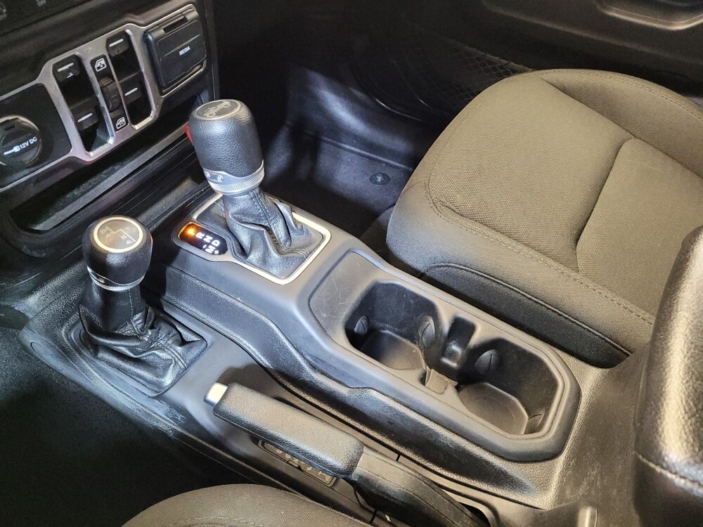 2019 Jeep Wrangler in Miamisburg, OH 45342 - 18111662 26