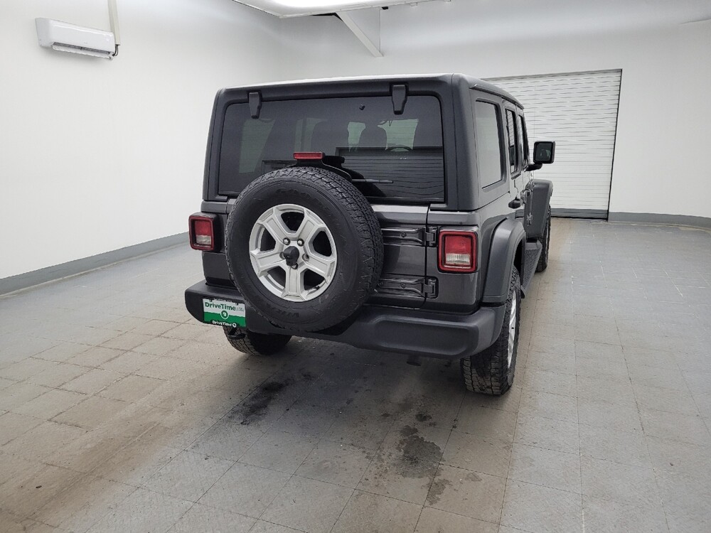 2019 Jeep Wrangler in Miamisburg, OH 45342 - 18111662 7