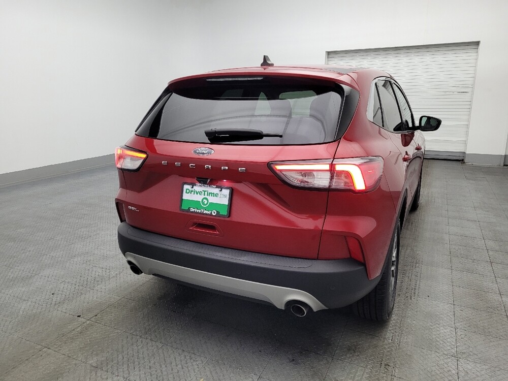 2022 Ford Escape in Hialeah, FL 33014 - 18111672 7