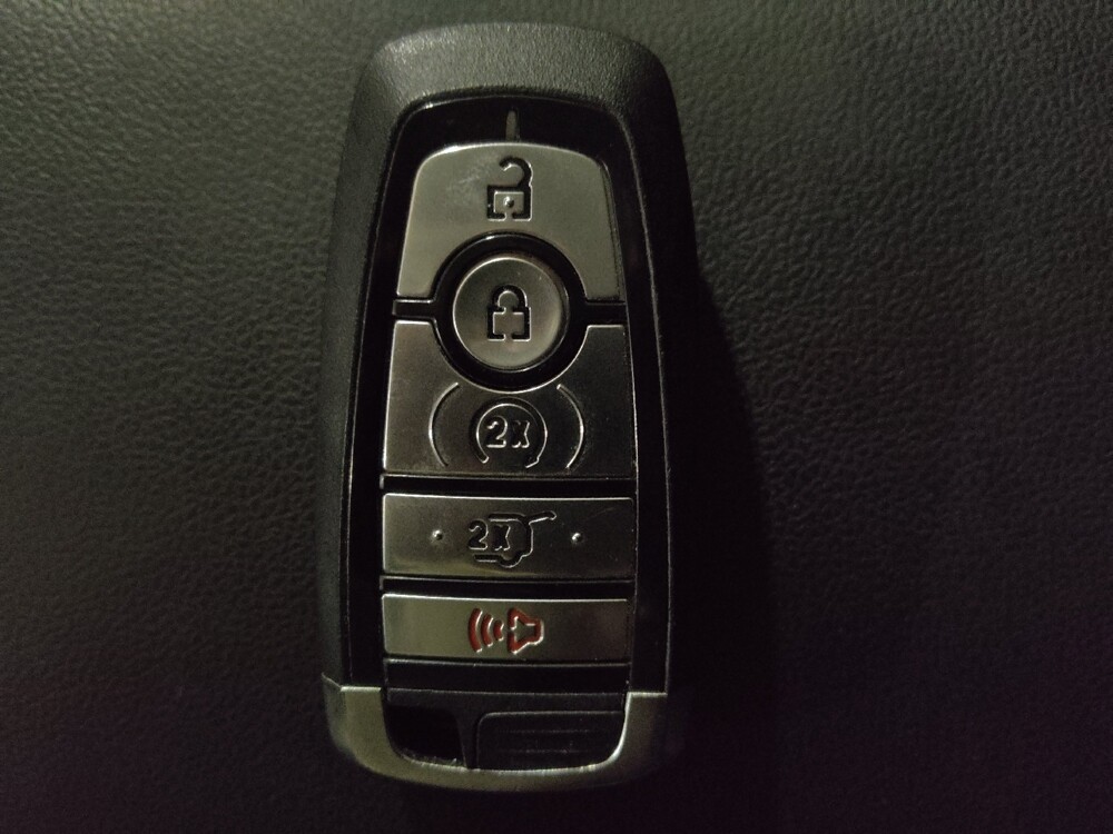 2022 Ford Escape in Hialeah, FL 33014 - 18111672 32