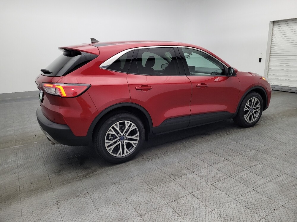 2022 Ford Escape in Hialeah, FL 33014 - 18111672 10