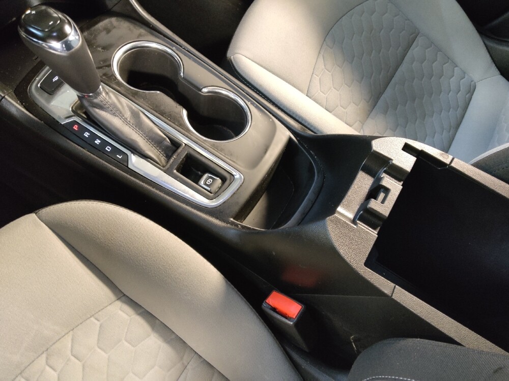 2018 Chevrolet Equinox in Columbia, SC 29210 - 18111675 26