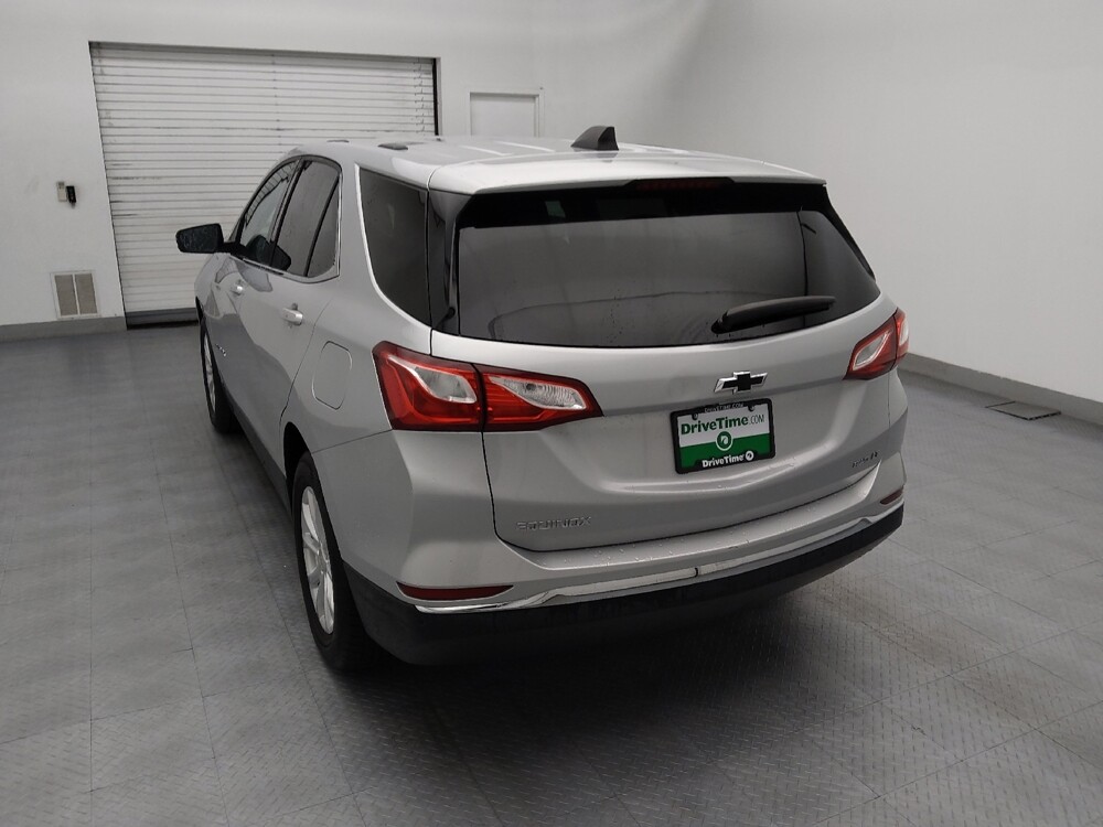 2018 Chevrolet Equinox in Columbia, SC 29210 - 18111677 5