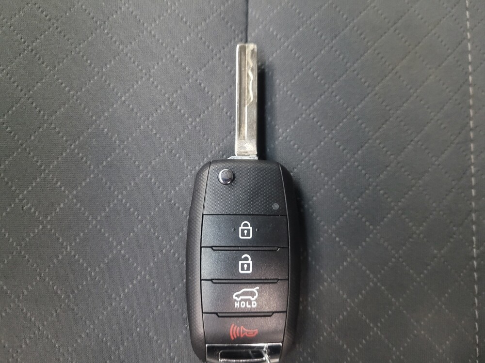 2020 Kia Sorento in Indianapolis, IN 46219 - 18111682 32