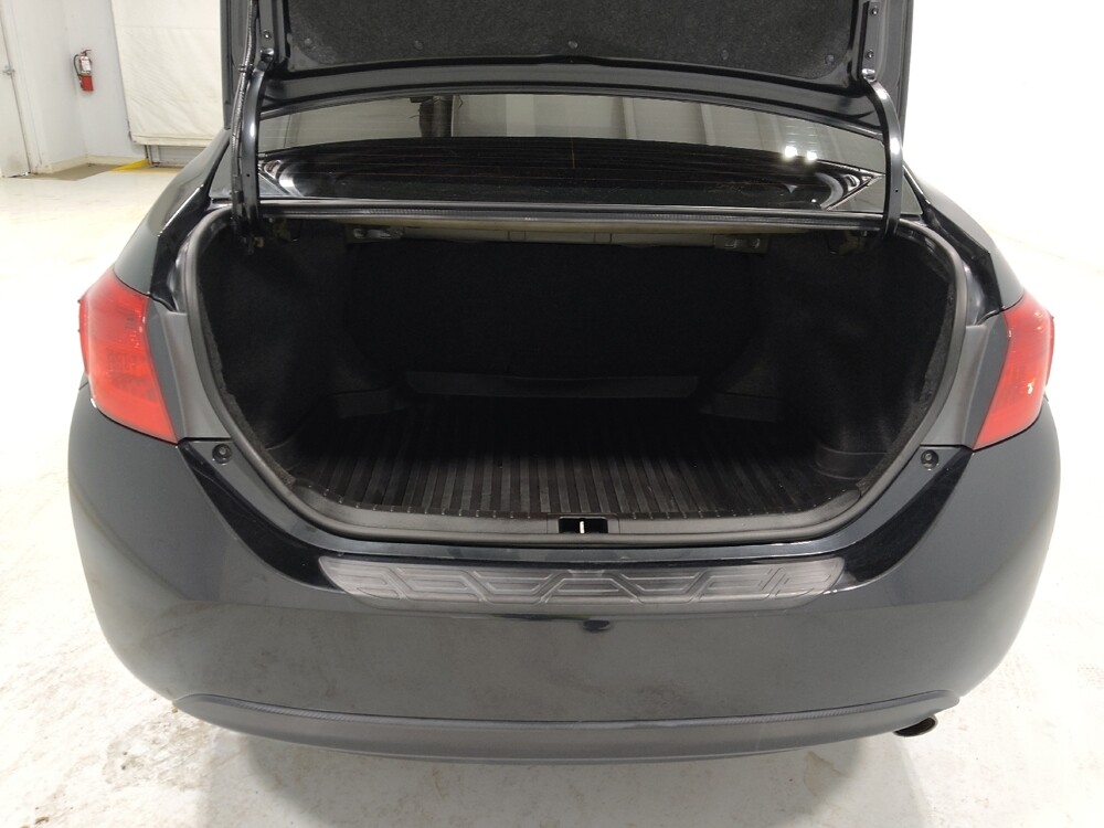 2019 Toyota Corolla in Columbus, OH 43231 - 18111691 29