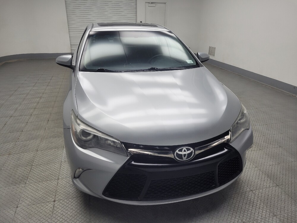 2016 Toyota Camry in Highland, IN 46322 - 18111697 14